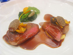 ビゴール豚のロース肉のポワレ